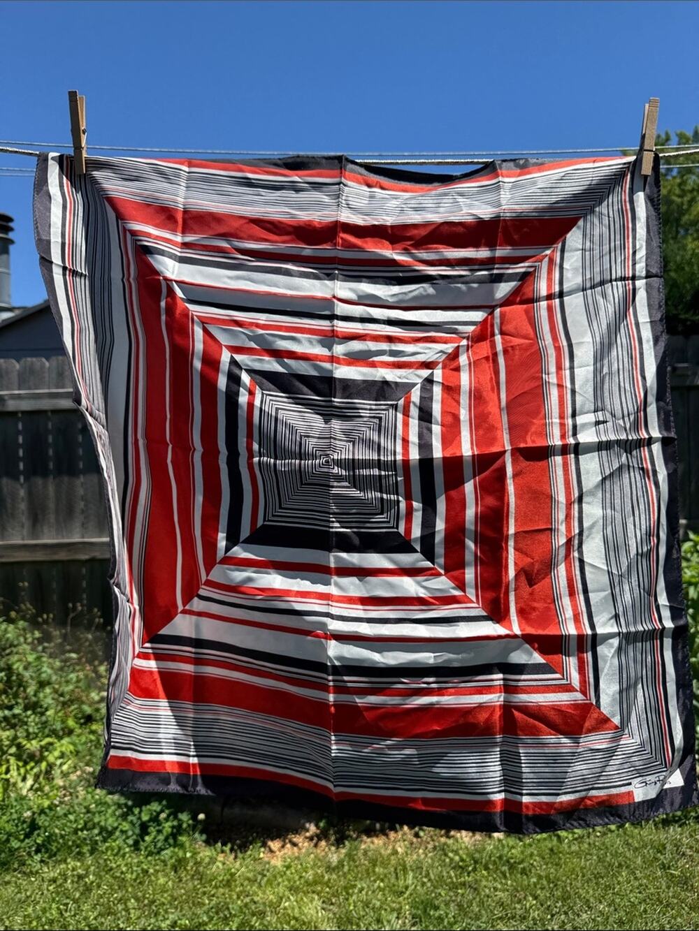 Guy Renee Paris Vintage Scarf Vintage Made in Japan Red White